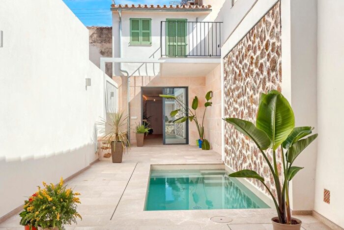 Casas en venta y pisos alquiler - 1