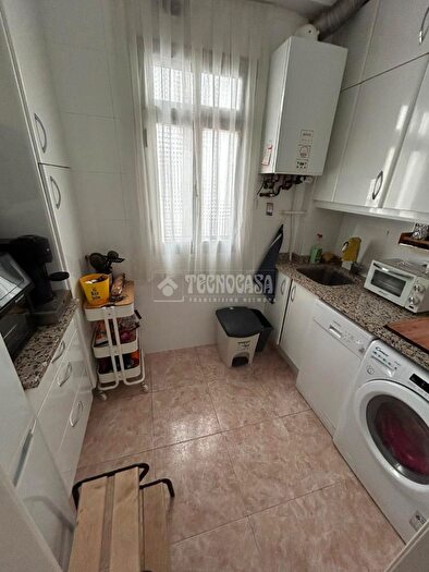 Casas en venta y pisos alquiler - 2