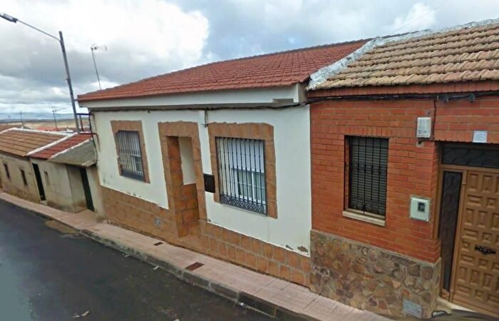 Casa en venta en Porzuna, Ciudad Real de 2 habitaciones