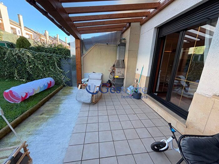 Casas en venta y pisos alquiler - 2