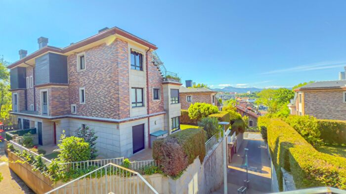 Casas en venta y pisos alquiler - 1