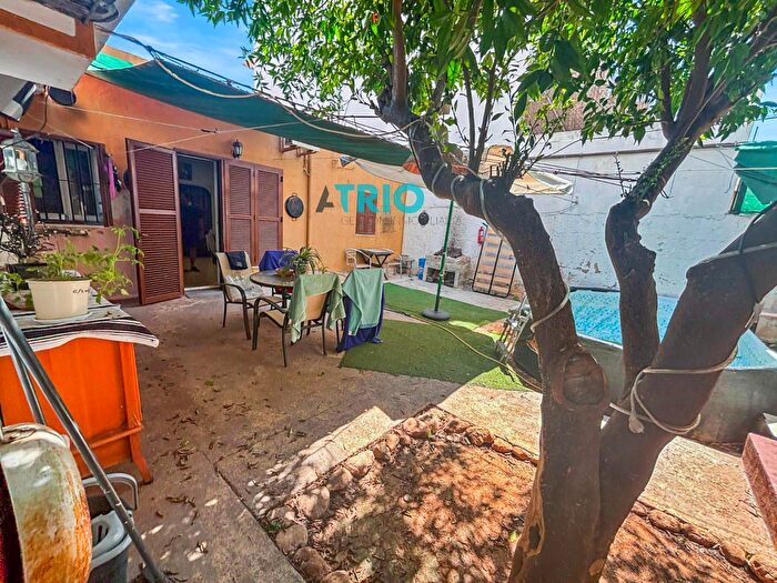 Casas en venta y pisos alquiler - 1