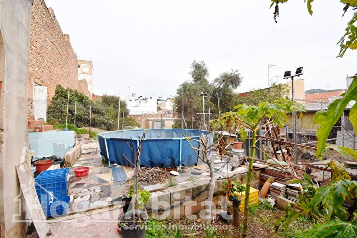 Casas en venta y pisos alquiler - 3