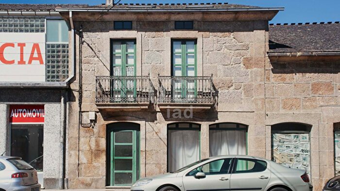 Casa en venta en Láncara, Lugo de 5 habitaciones