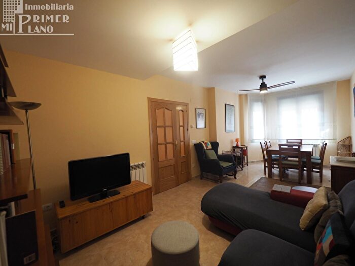 Casa en venta en Argamasilla de Alba, Ciudad Real de 4 habitaciones