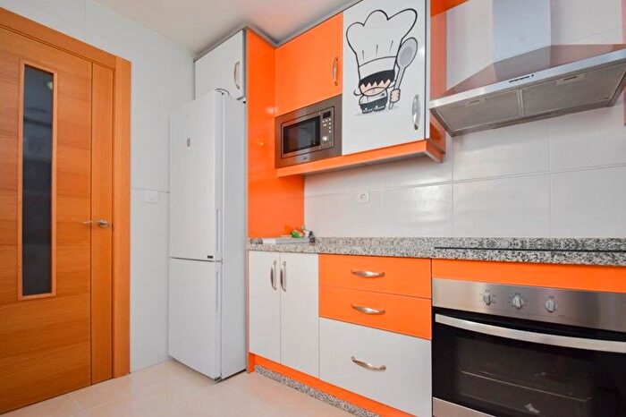 Casas en venta y pisos alquiler - 2