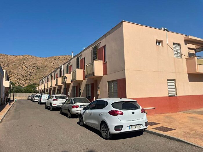 Casa en venta en Alhabia, Almería de 3 habitaciones