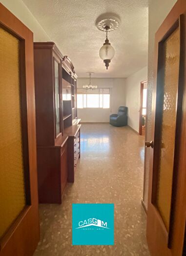 Casas en venta y pisos alquiler - 1