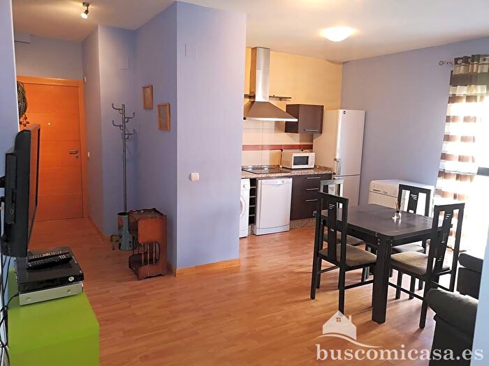 Casas en venta y pisos alquiler - 3