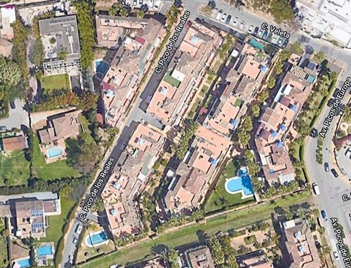 Casas en venta y pisos alquiler - 2