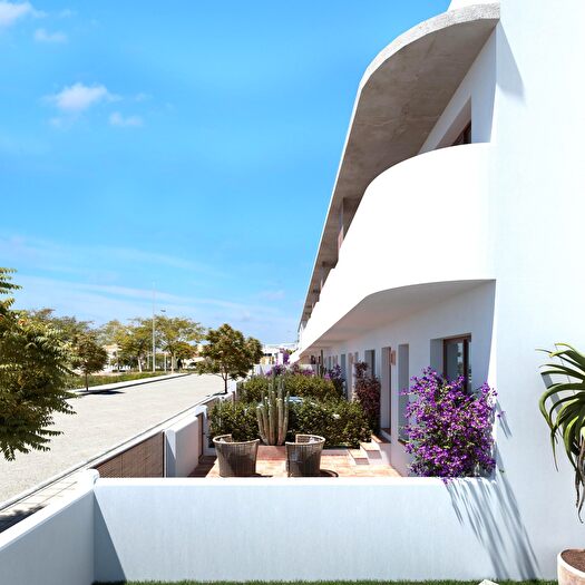 Casas en venta y pisos alquiler - 2