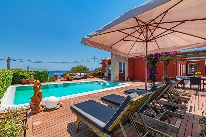 Casa en venta en Biniancolla Punta Prima, Sant Lluís de 4 habitaciones