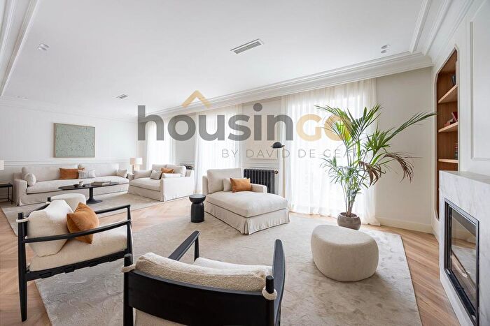 Piso en venta en Barrio de Salamanca, Recoletos de 4 habitaciones