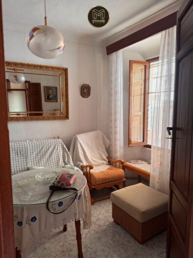 Casas en venta y pisos alquiler - 2