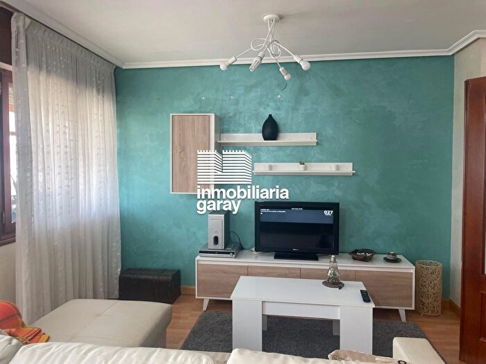 Casas en venta y pisos alquiler - 2