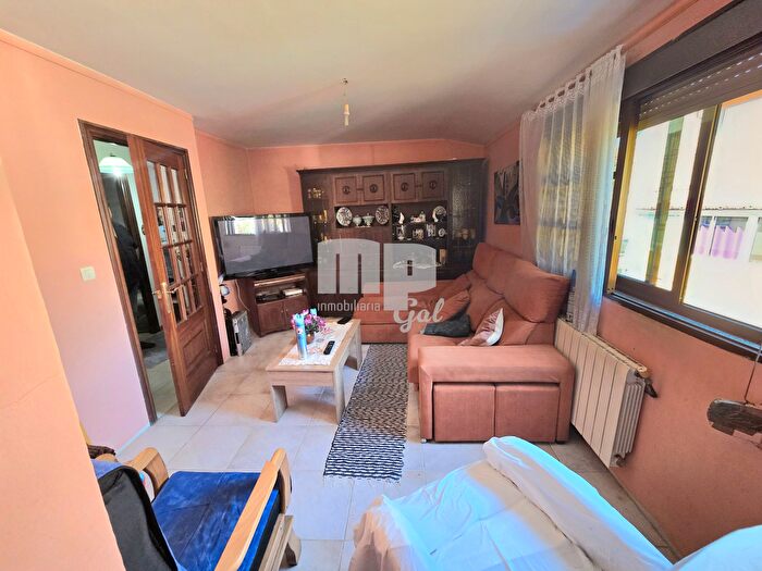 Casas en venta y pisos alquiler - 2