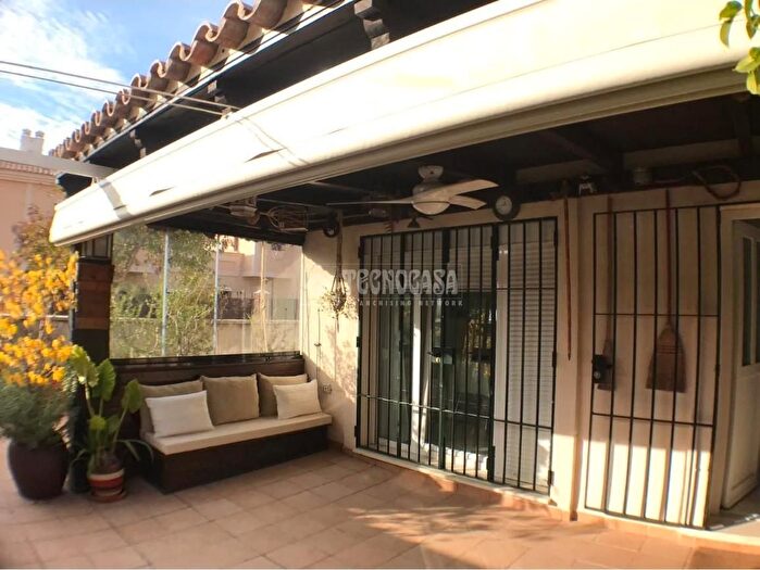 Casas en venta y pisos alquiler - 2