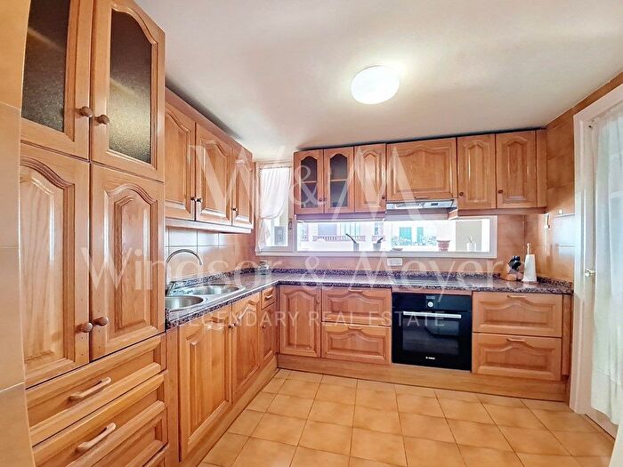 Casas en venta y pisos alquiler - 2