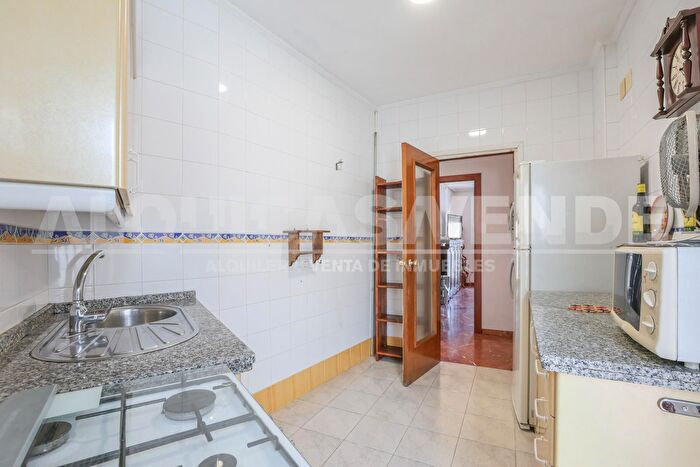 Casas en venta y pisos alquiler - 2