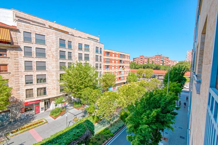 Casas en venta y pisos alquiler - 2