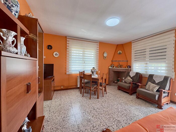 Casas en venta y pisos alquiler - 2