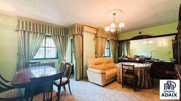 Casas en venta y pisos alquiler - 2
