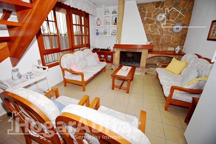 Casas en venta y pisos alquiler - 2