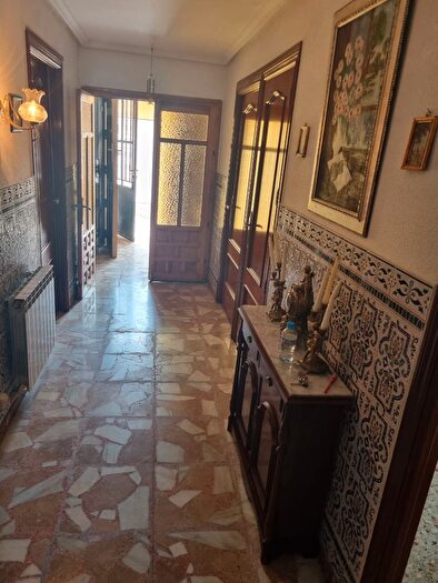 Casas en venta y pisos alquiler - 2