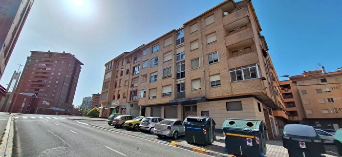 Piso en venta en Azpilañaga, Pamplona Iruña de 3 habitaciones
