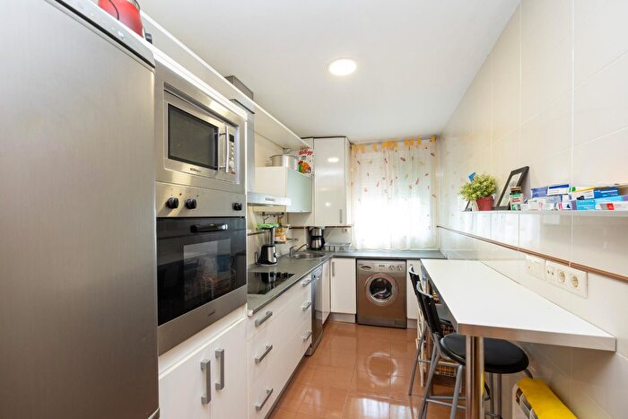 Piso en venta en Cájar, Granada de 3 habitaciones