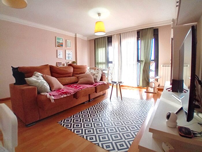 Casas en venta y pisos alquiler - 2