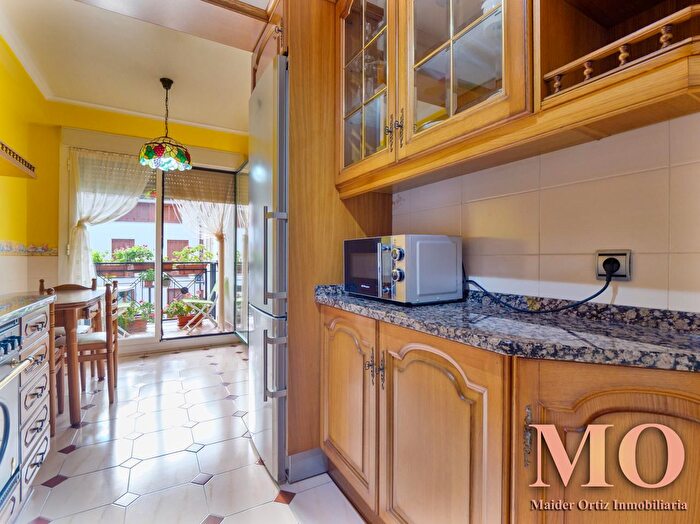 Casas en venta y pisos alquiler - 3
