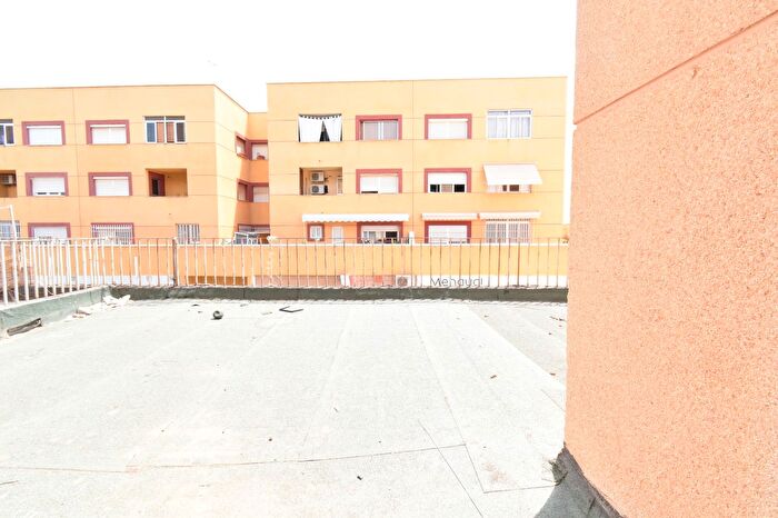 Piso en venta en El Ejido Ciudad, Plaza de la Luz de 4 habitaciones