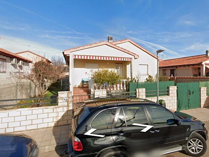 Casa en venta en Burguillos de Toledo, Toledo