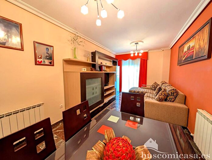 Casas en venta y pisos alquiler - 2