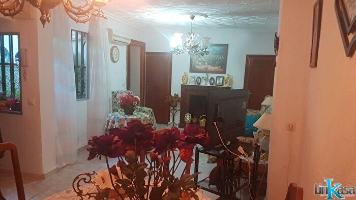 Casa en venta en Centro ciudad, Linares de 4 habitaciones