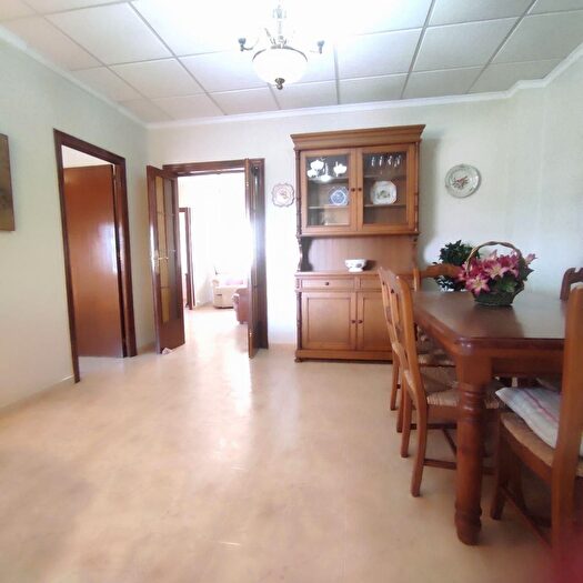 Casas en venta y pisos alquiler - 2