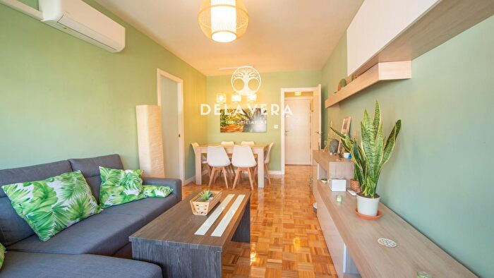 Piso en venta en La Avanzada La Cueva, Fuenlabrada de 3 habitaciones