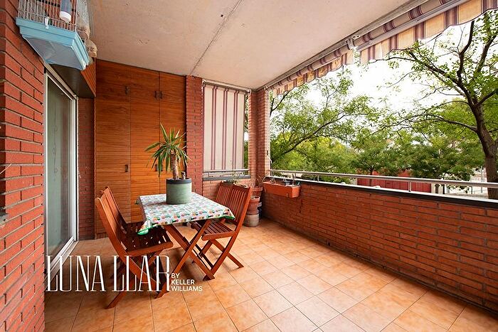 Piso en venta en Centre Estació, Gavà de 3 habitaciones