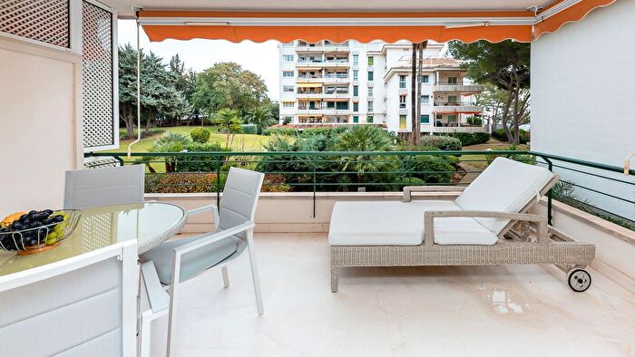 Piso en alquiler en Portals Nous, Calvià de 3 habitaciones