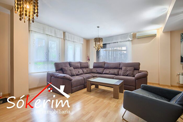 Casas en venta y pisos alquiler - 3