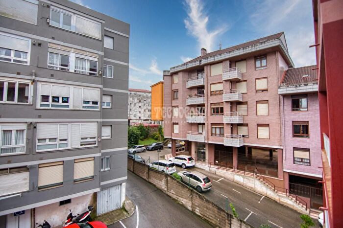 Casas en venta y pisos alquiler - 3