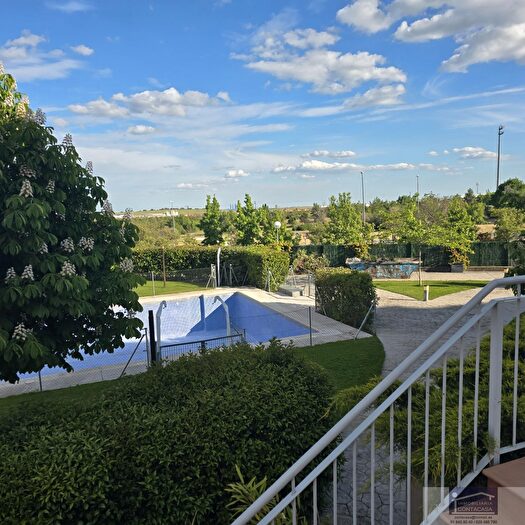 Casas en venta y pisos alquiler - 3