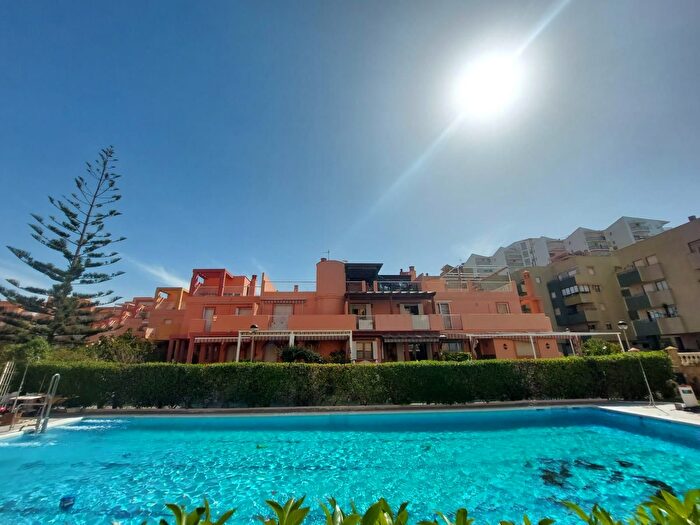 Casa en venta en Salobreña Costa, Salobreña de 4 habitaciones