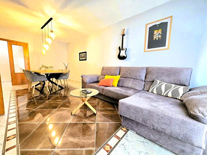 Piso en venta en Ribaroja de Túria, Valencia de 3 habitaciones