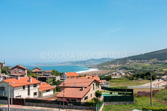 Casa en alquiler en Loureda Lañas Barrañán, Arteixo de 4 habitaciones