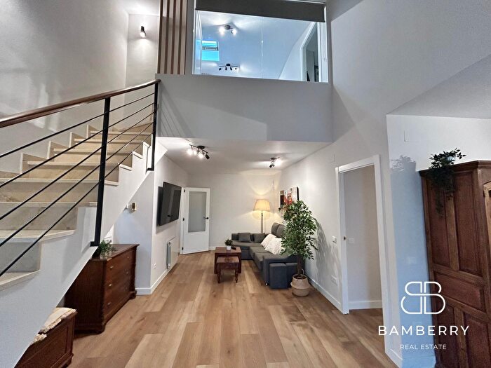 Casas en venta y pisos alquiler - 1