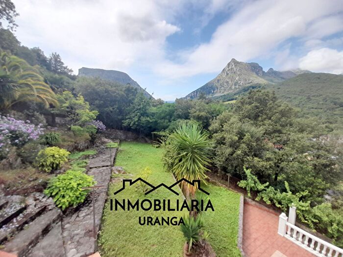 Casas en venta y pisos alquiler - 3