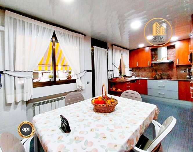 Casas en venta y pisos alquiler - 2