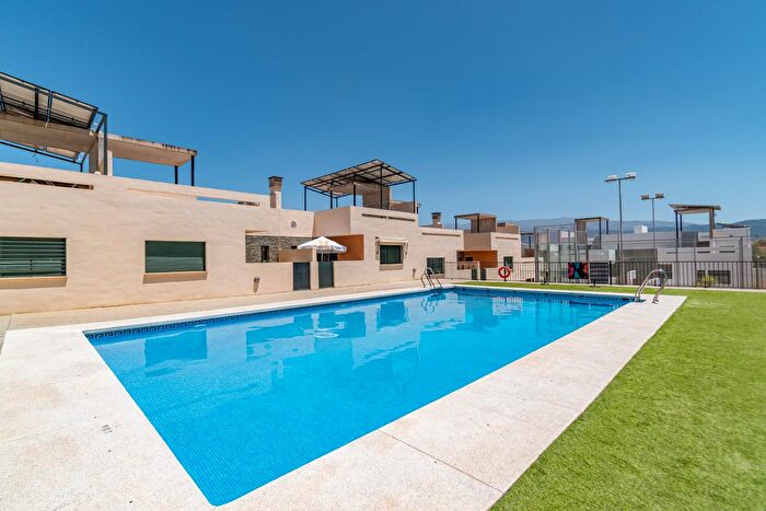 Casa en venta en San Francisco Chorillo, Las Gabias de 3 habitaciones